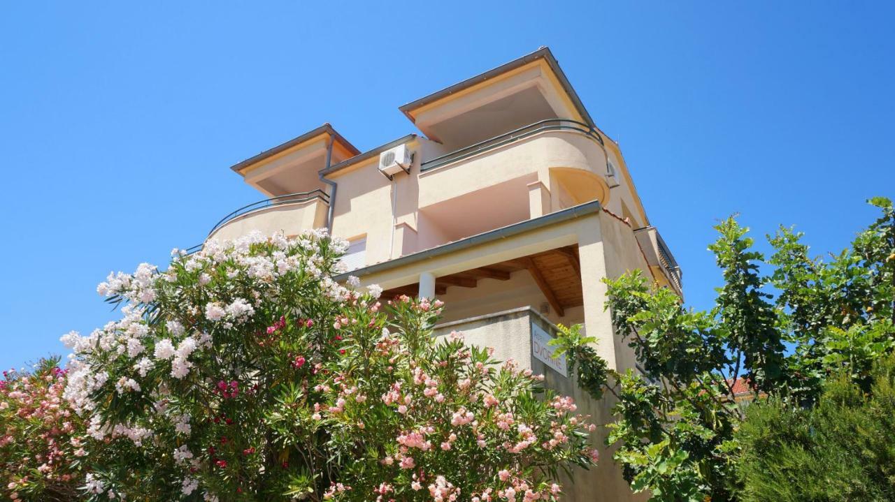Villa Dvorine ทิสโน ภายนอก รูปภาพ